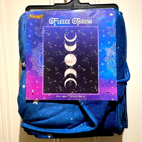 Spirit Other - Spirit Tarot Fleece Throw 50x60 Blue NWT